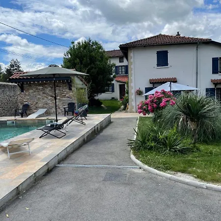 Bed & Breakfast Le Regrimet Avec Parking Gratuit Et Prive 3*
