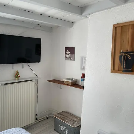 Bed & Breakfast Le Regrimet Avec Parking Gratuit Et Prive 3*